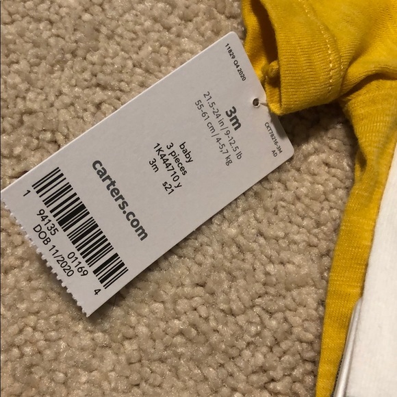 Carter’s Matching Set - Picture 3 of 6